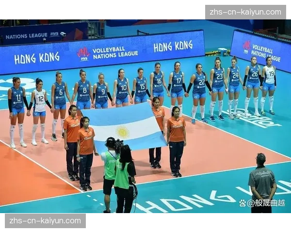 通讯：排球进校园——印尼中学生联赛总决赛在雅加达举行，观赛人数破万